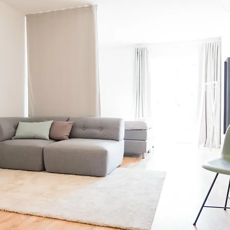 Cool Studio-apartment In Fredriksberg Wbalcony